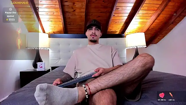 Sebastian Berne online show from February 5, 2026, 7:10 pm