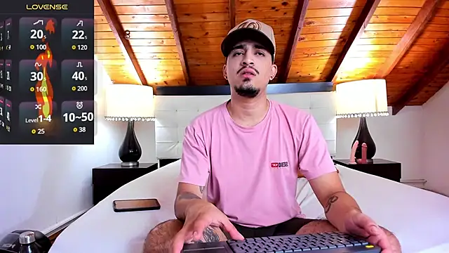 Sebastian Berne online show from September 26, 2025, 7:32 pm