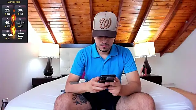 Sebastian Berne online show from October 21, 2025, 7:24 pm