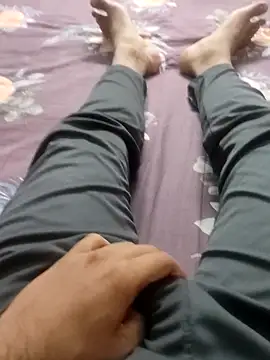 Snapshot of Yashkumar_0697 chatting on March 12, 2025, 7:46 am Yashkumar 0697 online show from March 12, 2025, 7:46 am