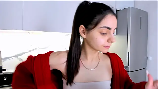 EmiliaZen online show from February 23, 2025, 1:42 pm