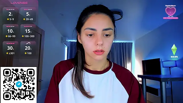 EmiliaZen online show from September 13, 2025, 11:32 am