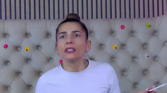 PlayfulShow online show from January 17, 2026, 11:47 am