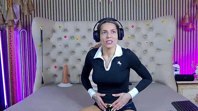 PlayfulShow online show from February 26, 2026, 1:44 pm