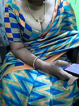 Snapshot of niiveditha chatting on September 20, 2025, 3:50 pm niiveditha online show from September 20, 2025, 3:50 pm