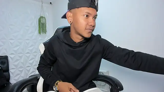 blackdirty420 online show from December 19, 2025, 3:36 pm