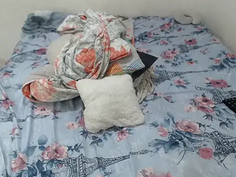 Snapshot of Girltattos chatting on February 26, 2026, 4:51 pm Girltattos online show from February 26, 2026, 4:51 pm