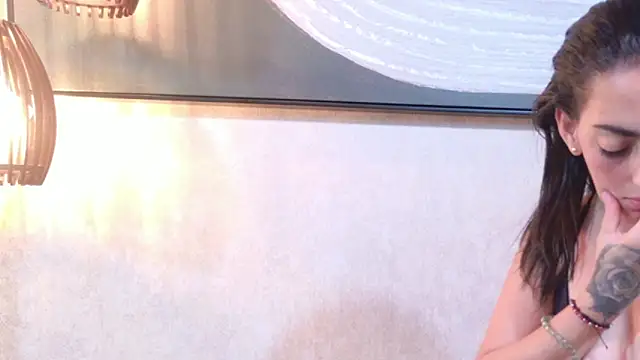 lissa palmer online show from November 13, 2025, 3:32 am