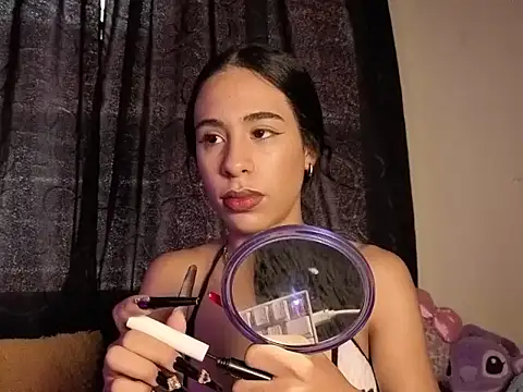 Snapshot of melissa_becraft chatting on March 29, 2026, 8:43 pm melissa becraft online show from March 29, 2026, 8:43 pm