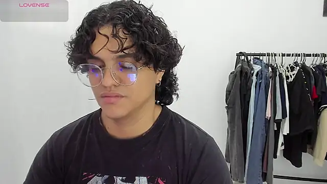 Diane blossom online show from March 15, 2026, 7:43 pm