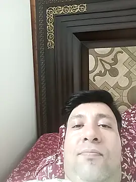 innocentboy1987 online show from April 25, 2026, 4:04 pm