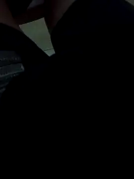 Snapshot of garoto-pirocudo chatting on October 15, 2025, 2:10 am garoto-pirocudo online show from October 15, 2025, 2:10 am