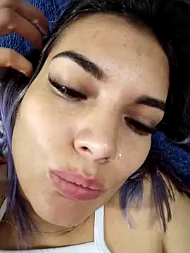 Girasol2630 online show from February 27, 2025, 12:45 pm