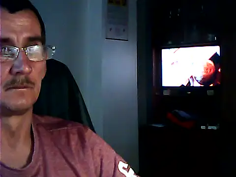 Snapshot of igracek30 chatting on June 18, 2026, 3:28 pm igracek30 online show from June 18, 2026, 3:28 pm