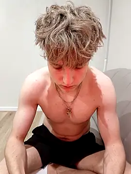 And25bn online show from February 9, 2026, 9:35 pm