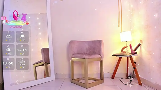 Emylyjonhs online show from November 19, 2025, 11:49 pm