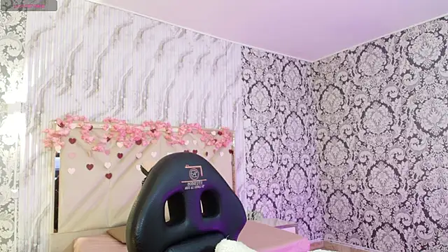 Issa tay1 online show from March 15, 2026, 3:35 am