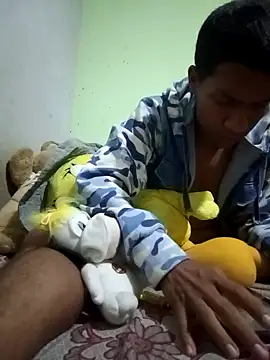 jr121221 online show from February 11, 2025, 5:47 am