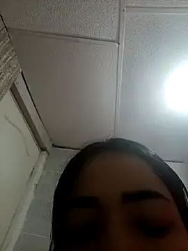 Snapshot of kimbadazz chatting on February 9, 2025, 8:21 am kimbadazz online show from February 9, 2025, 8:21 am