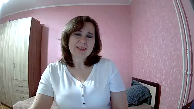 Snapshot of Starsan chatting on October 28, 2025, 6:51 pm Starsan online show from October 28, 2025, 6:51 pm