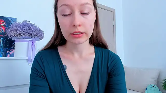 Snapshot of marilinaal chatting on September 11, 2025, 7:30 am marilinaal online show from September 11, 2025, 7:30 am