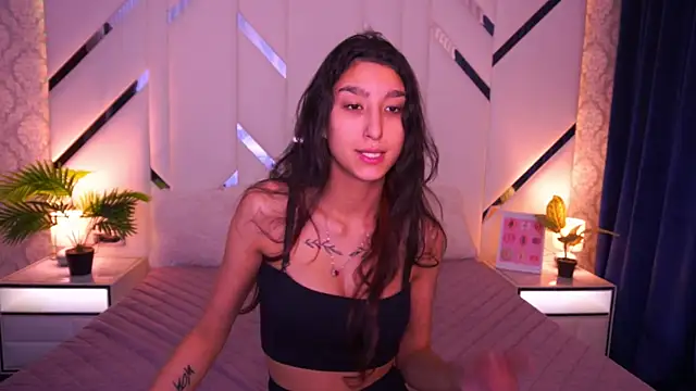 CharmMocco online show from January 9, 2026, 2:35 pm