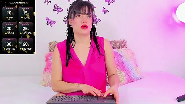 emily jk online show from March 3, 2026, 12:23 pm