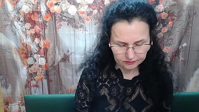 Miroslava Happi online show from May 29, 2026, 5:35 am