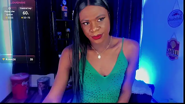 anuvyz miller  online show from June 3, 2026, 2:33 pm