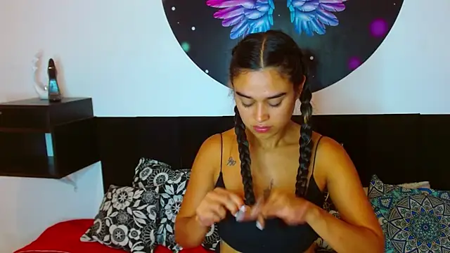 Ana Riderr online show from March 6, 2025, 2:30 am