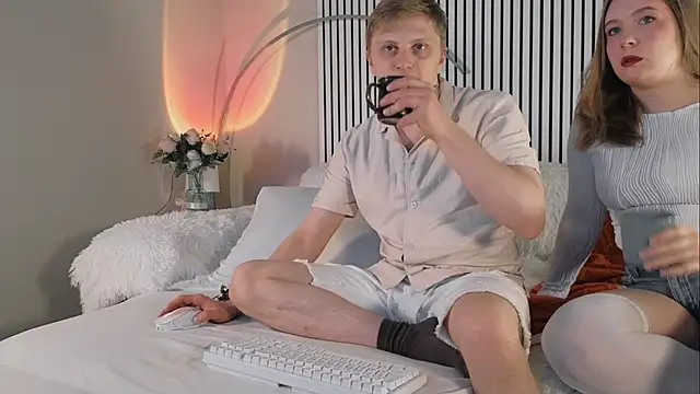 Saint Vicious online show from November 8, 2025, 8:12 pm