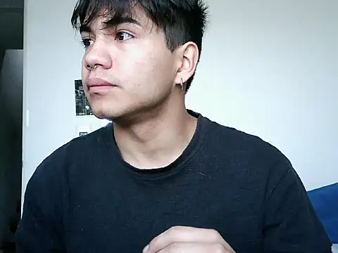 Snapshot of shadowsofgarden chatting on December 14, 2025, 12:44 pm shadowsofgarden online show from December 14, 2025, 12:44 pm