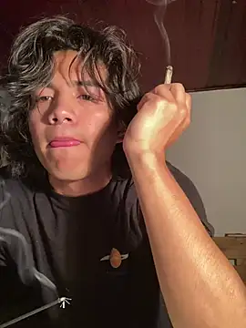 Snapshot of shadowsofgarden chatting on February 23, 2025, 10:06 am shadowsofgarden online show from February 23, 2025, 10:06 am