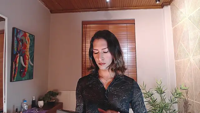 Snapshot of Georgina_Palacios_ chatting on February 13, 2026, 3:50 am Georgina Palacios online show from February 13, 2026, 3:50 am