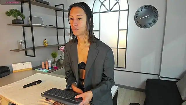 Snapshot of Georgina_Palacios_ chatting on February 24, 2026, 4:02 am Georgina Palacios online show from February 24, 2026, 4:02 am