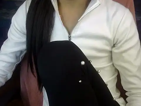 YourCDBitch online show from November 16, 2025, 8:24 pm