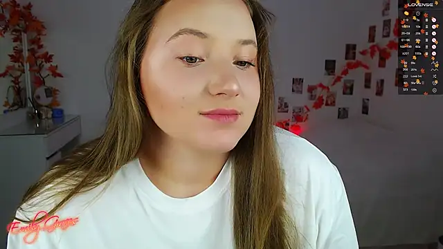 EmilyxxGraces online show from September 28, 2025, 9:00 pm