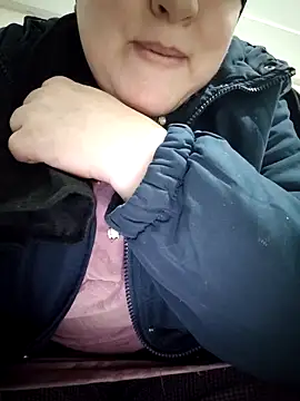 Snapshot of Malak-26 chatting on February 14, 2026, 7:03 pm Malak-26 online show from February 14, 2026, 7:03 pm