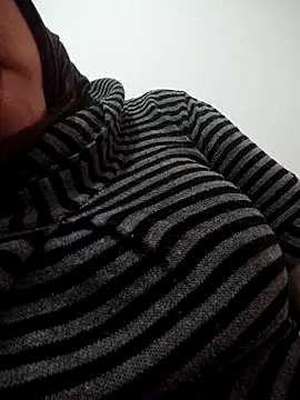 Snapshot of Malak-26 chatting on February 6, 2026, 4:52 am Malak-26 online show from February 6, 2026, 4:52 am