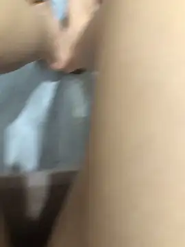 Snapshot of Tieu_Nhi chatting on February 19, 2025, 3:50 am Tieu Nhi online show from February 19, 2025, 3:50 am