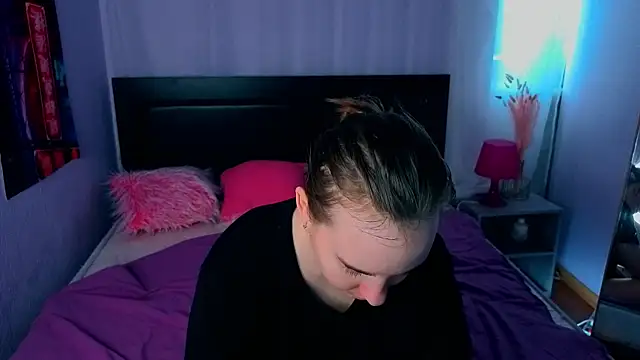 Lika 0ne online show from March 28, 2026, 11:55 am