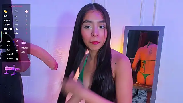 lanna brunette online show from April 17, 2026, 2:09 pm