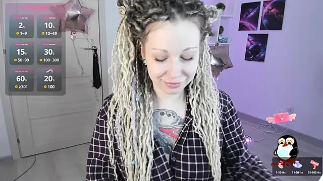 HoneySallyMoore online show from January 18, 2025, 8:51 pm