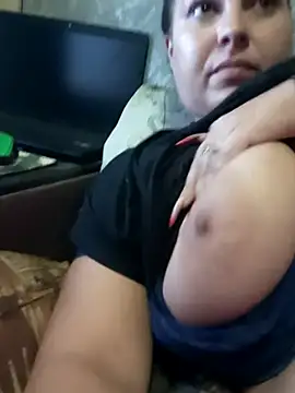 Greta Tamar online show from October 13, 2025, 5:25 pm