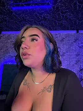 Scarlett-LS online show from April 6, 2026, 2:40 am