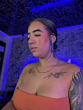 Scarlett-LS online show from April 4, 2026, 1:56 am