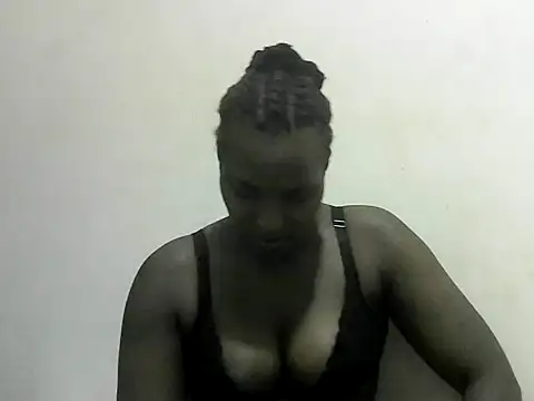 Snapshot of FudgeBabe chatting on February 13, 2025, 11:15 pm FudgeBabe online show from February 13, 2025, 11:15 pm