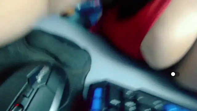 Snapshot of NickyRibeiro chatting on March 22, 2025, 6:47 pm NickyRibeiro online show from March 22, 2025, 6:47 pm