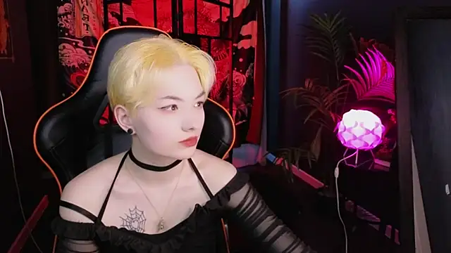 Akemi Sora  online show from March 9, 2025, 5:22 am