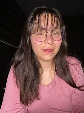 Snapshot of Solo_yoss chatting on January 14, 2026, 6:28 am Solo yoss online show from January 14, 2026, 6:28 am